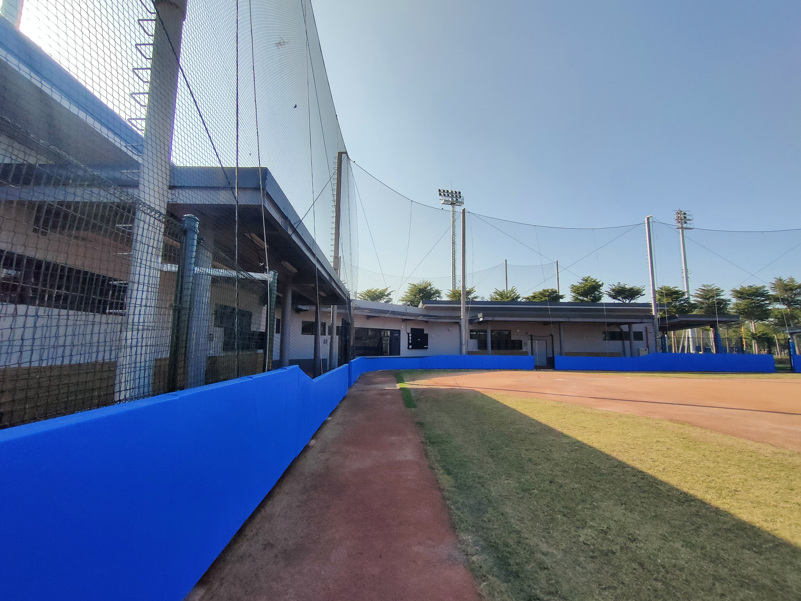 (圖)National Sports Training Center softball peripheral facilities.